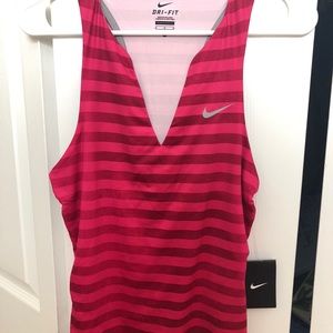 Nike athletic top
